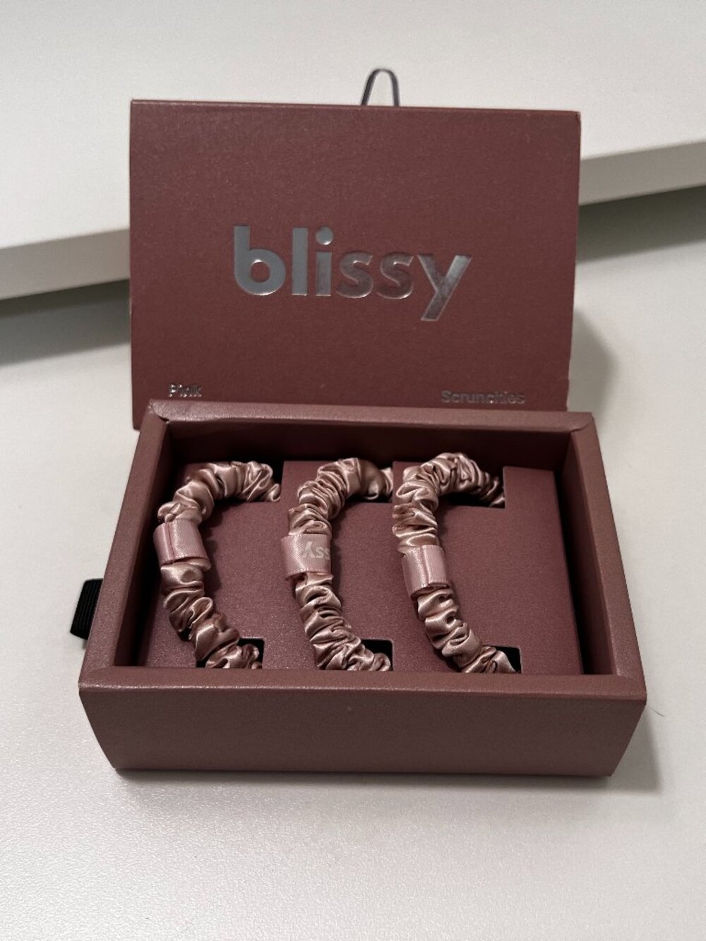 Blissy 100% Mulberry Silk Skinny Scrunchies – Set of 3 | Pink | NWT